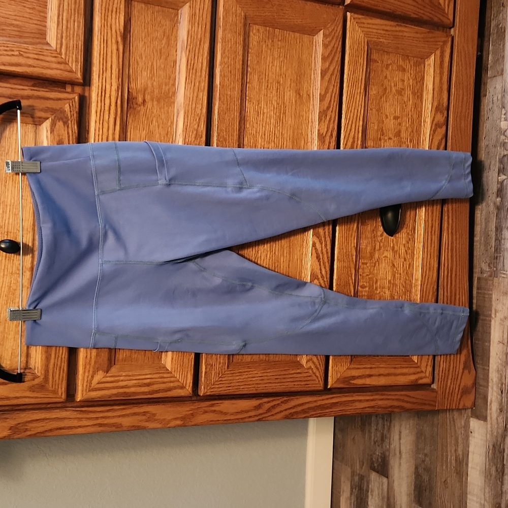 Zyia leggings